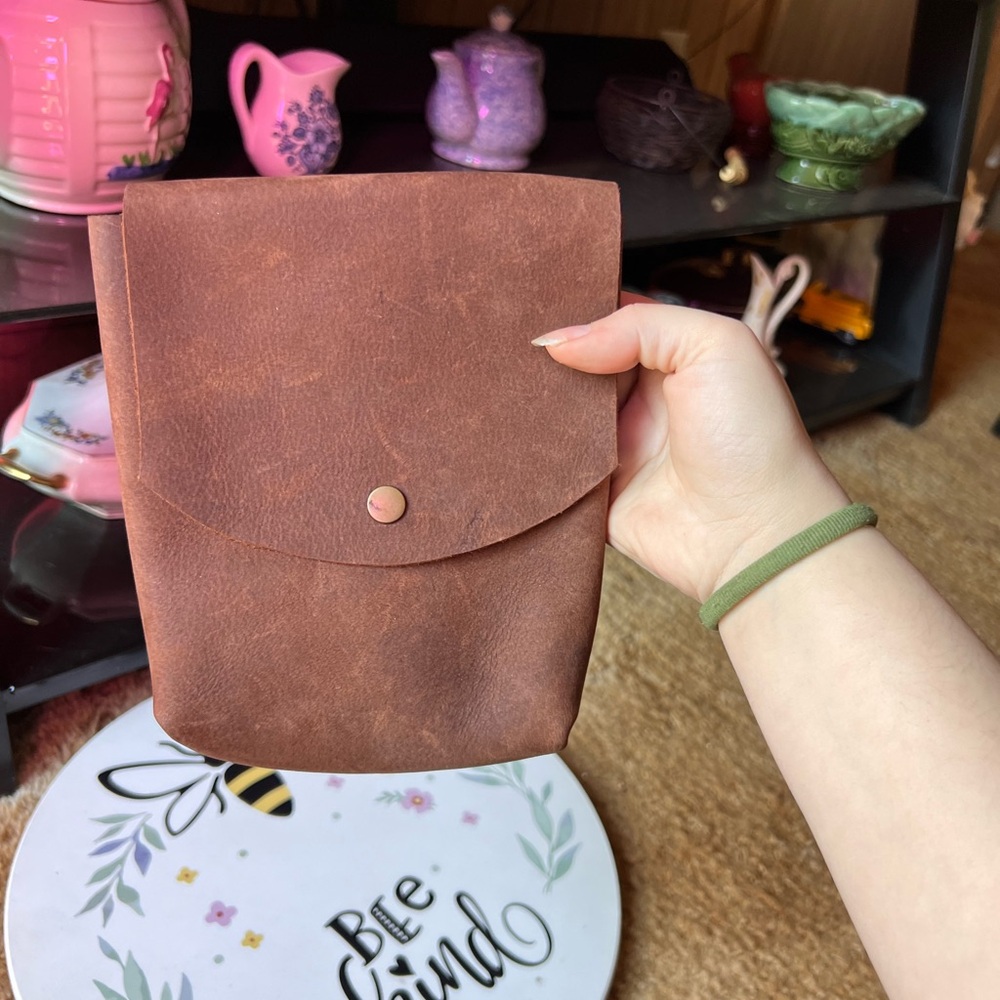 Made by hand small genuine leather pouch